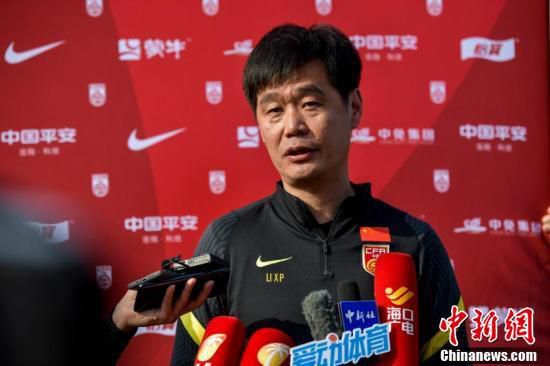 忘穿内裤坐公交被c了